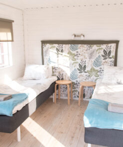 interior cozy cabin single bed